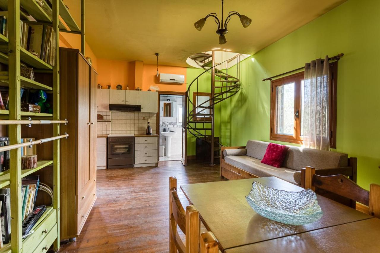 Ta-So'S Apartments Stoupa Messinias Экстерьер фото